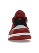 Jordan 1 Low Bulls one-kickz