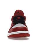 Jordan 1 Low Bulls one-kickz