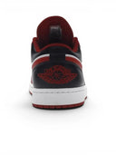 Jordan 1 Low Bulls one-kickz