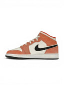 Jordan 1 Mid SE Orange Suede GS one-kickz