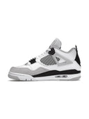 Jordan 4 Retro Military Black one-kickz