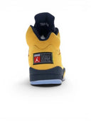 Jordan 5 Retro Michigan 2019 one-kickz