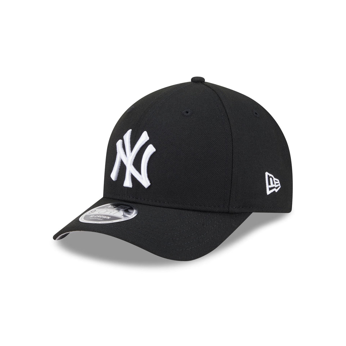New Era New York Yankees Black Authentic Collection 9FORTY M-Crown Snapback Hat