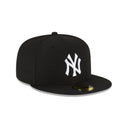 New Era New York Yankees Black and White Basic 59FIFTY Fitted Hat