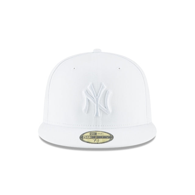 New Era New York Yankees Whiteout Basic 59FIFTY Fitted Hat