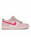 Nike Dunk Low Triple Pink GS one-kickz