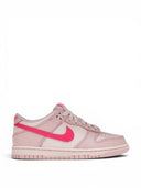 Nike Dunk Low Triple Pink GS one-kickz