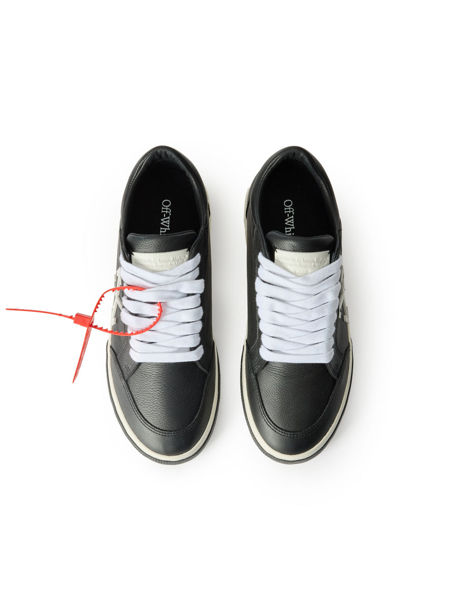 Off-White Vulcanized Low Leather Sneakers Black