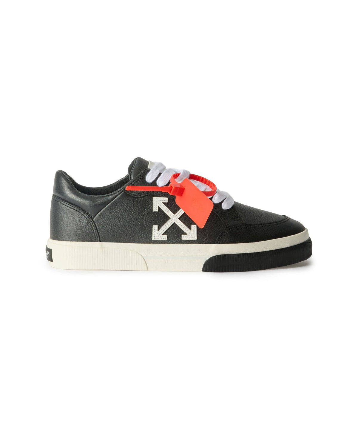 Off-White Vulcanized Low Leather Sneakers Black
