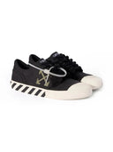 Off-White Vulcanized Low Top Sneakers Black Army grey one-kickz