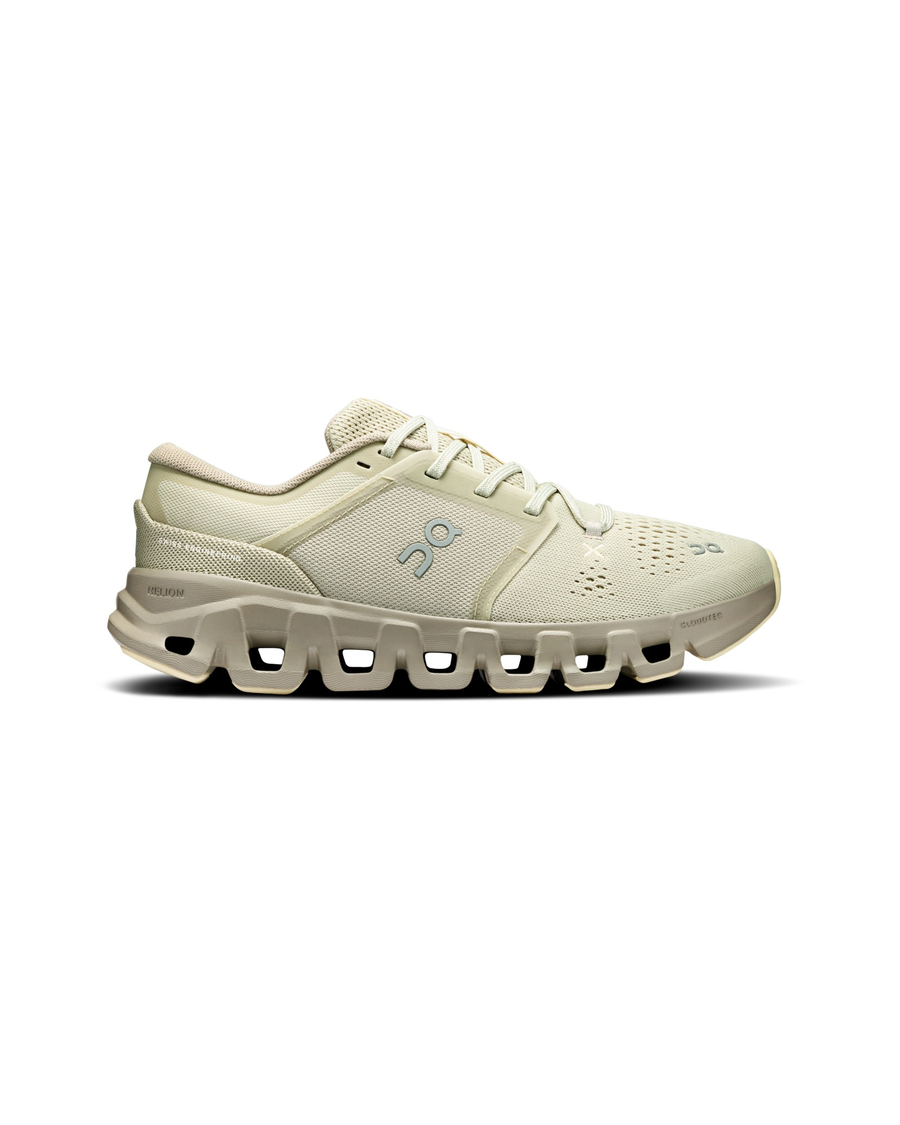 On Cloud X 5 Chalk / Brume Women