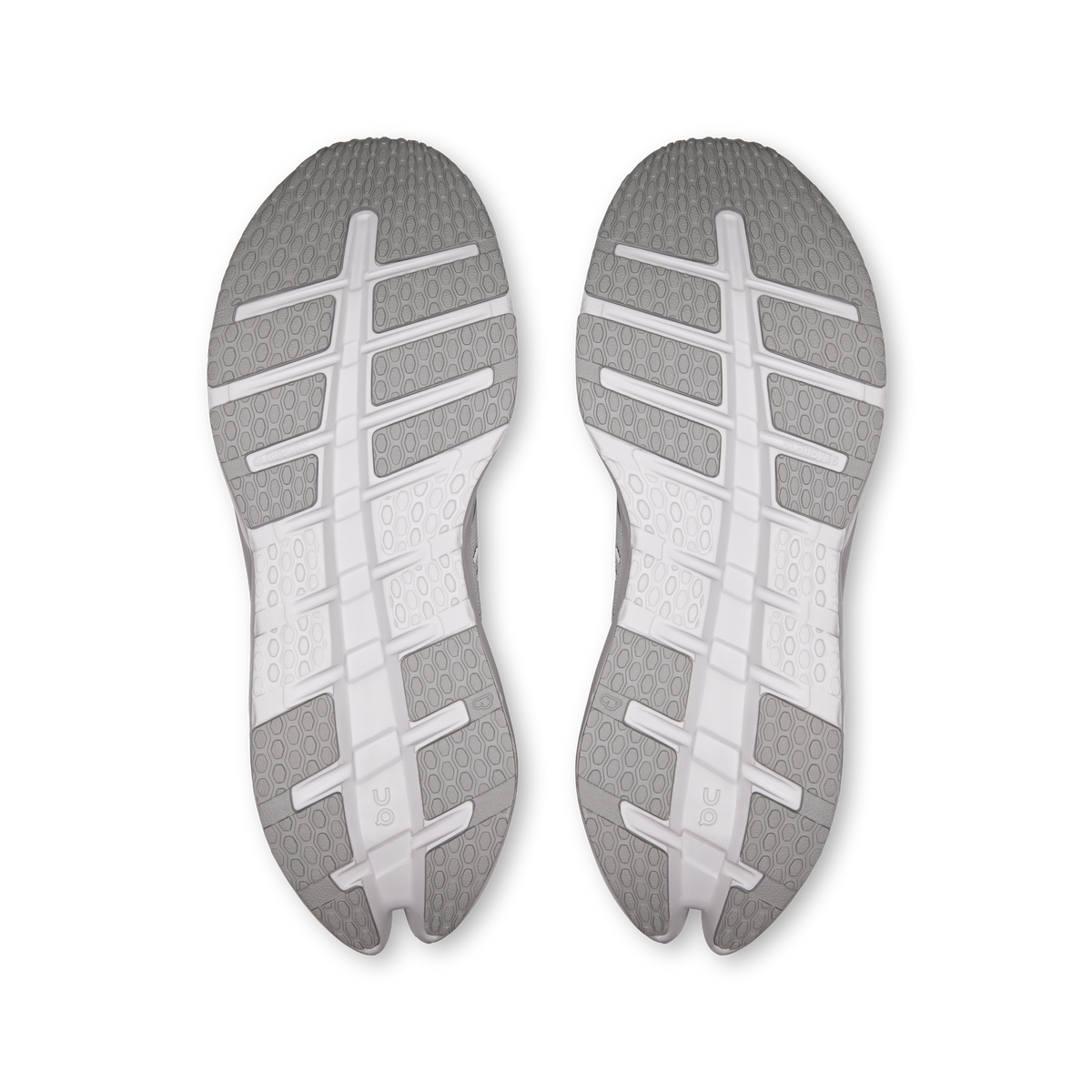 On Cloudrunner 3 Glacier / Alloy