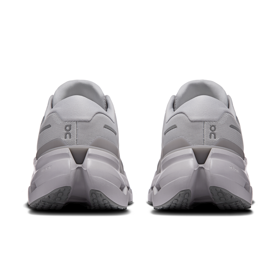 On Cloudrunner 3 Glacier / Alloy