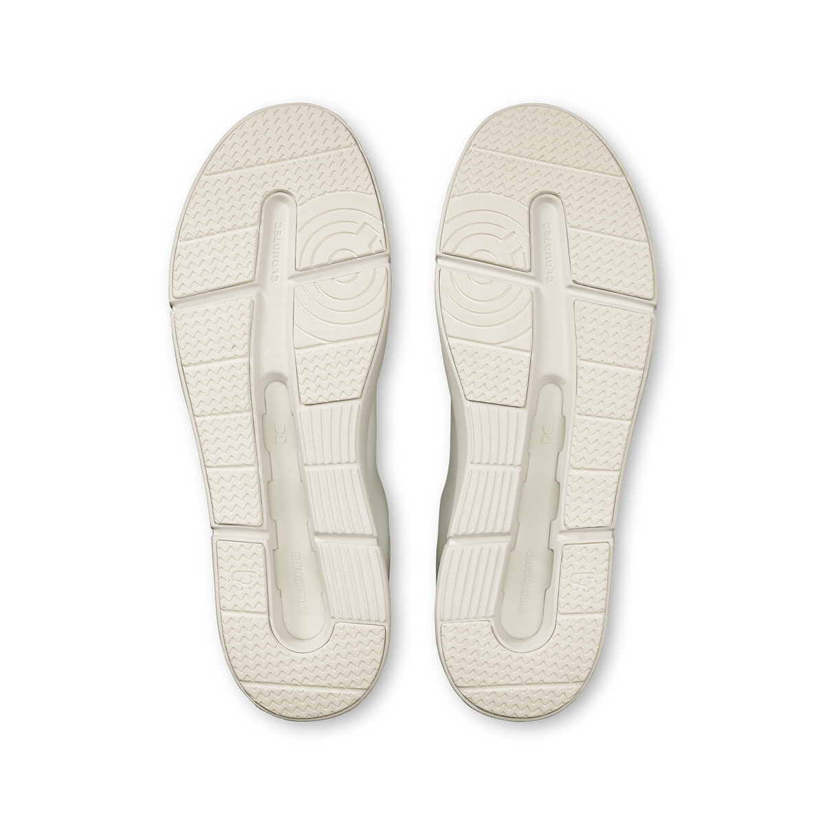 On THE ROGER Advantage White / White