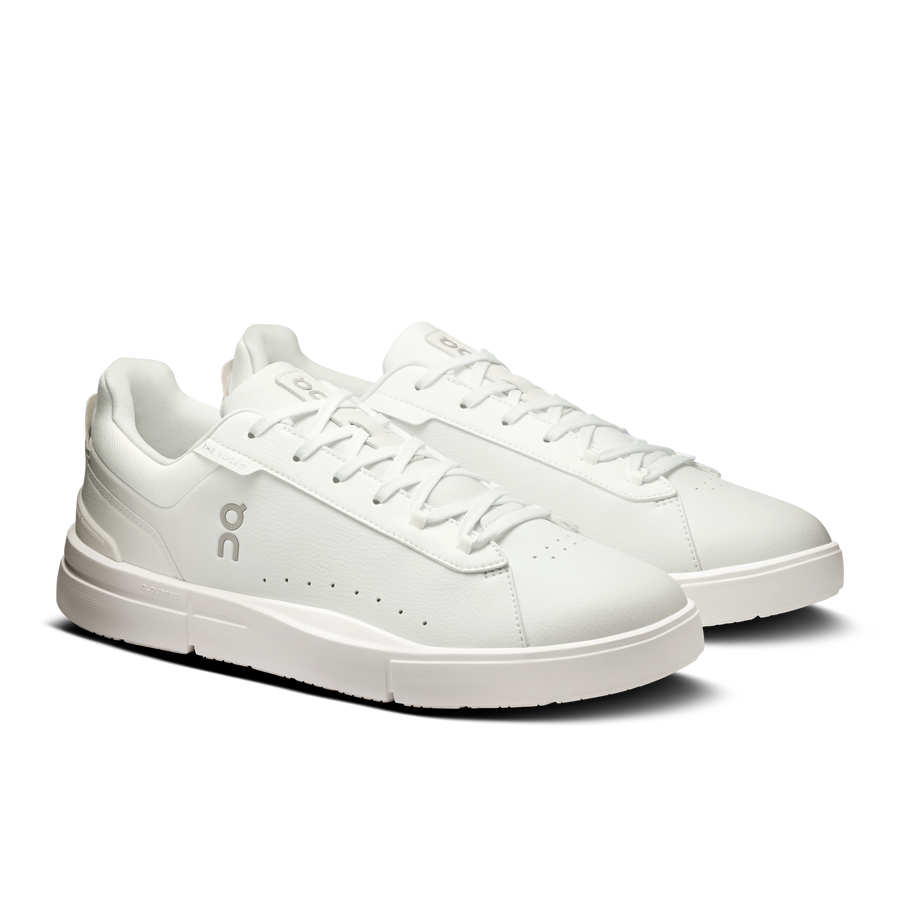 On THE ROGER Advantage White / White