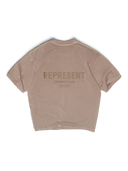 Camiseta One Kickz Represent Owners Club color champiñón con logo tonal en relieve en la espalda y corte oversize