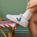 Veja V-90 Leather White California