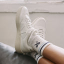 Veja V-90 Leather White