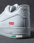Nike Air Force 1 Low Supreme White Hombre